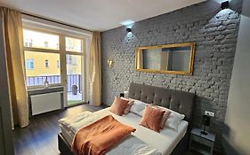 Apartment Silver 313